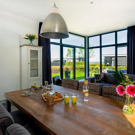 Holiday home Cube Of Luxury Direkt Am Europarcs Bad Hoophuizen