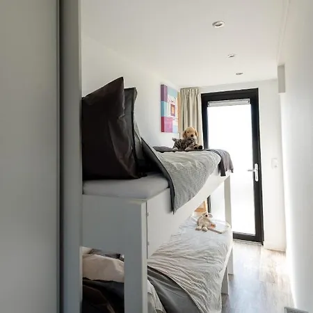 Holiday home Cube Of Luxury Direkt Am Europarcs Bad Hoophuizen